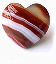 Природен црвен агат во форма на камен во форма на камен во форма на камења од скапоцен камен, чакра, балансирајќи ја малата големина