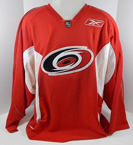 Каролина урагани Игра користеше црвена практика Jerseyерси 58 DP24970 - Игра користена дресови во NHL