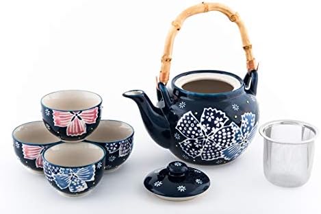 Фуџи стока Мира Дизајн Јапонски стил 25 fl Oz Керамички чајник со рачка од ратан и поставени 4 чаши чај