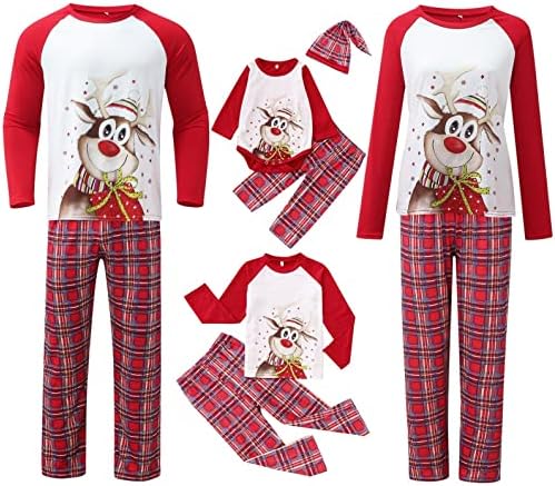 Семејство ПЈС, Божиќно семејство што одговара на пижами кои одговараат на Божиќни семејни пижами поставува пижами Божиќно семејство