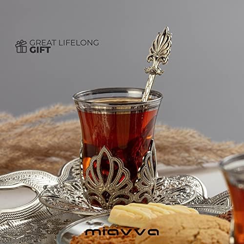 Луксузен турски чај поставен со чинии за 6 лица