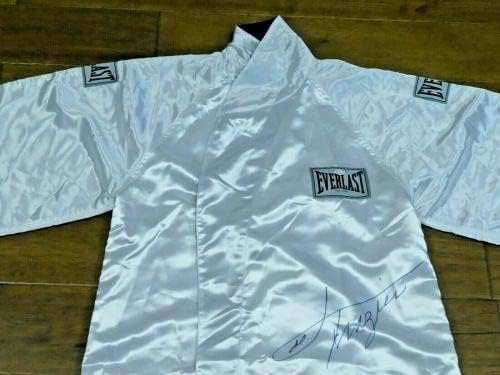 Смокин oeо Фразиер потпиша сатен боксерска облека Огромна автограмска автентика Коа - Автограмирана боксерска облека и стебла