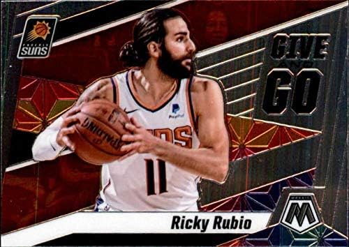 2019-20 Панини Мозаик дај и оди 12 Рики Рубио Феникс Сонцето НБА кошаркарска трговска картичка