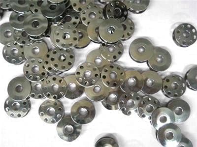 Cutex 100 метални бобини за Juki DDL-8700 машини за шиење на единечна игла за заклучување