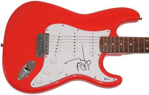 Nyони Деп потпиша автограм со целосна големина Црвена фендер Стратокастер Електрична гитара со Бекет автентикација Бас Коа - Холивуд