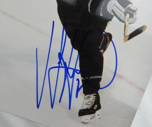Јозеф Стумкел потпиша автоматски автограм 8x10 Фото II - Автограмирани фотографии од NHL