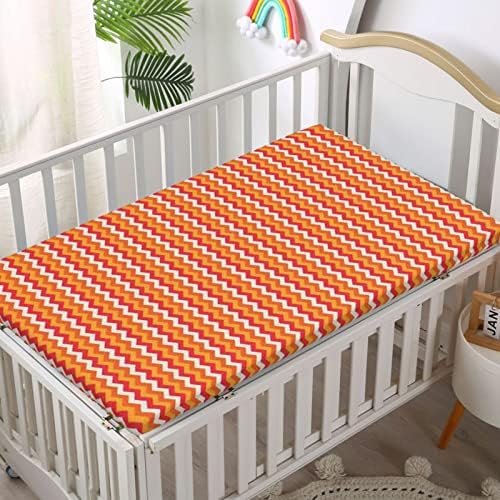 Портокалова лента со тематски опремени мини чаршафи, преносни мини креветчиња со меки и затегнувачки вграден кревет за креветчиња - одлично за момче или девојче со