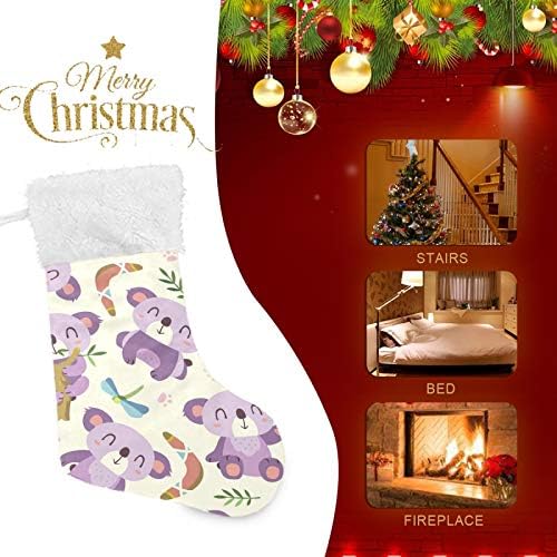 Божиќни чорапи на Алаза насмеани коала класични персонализирани големи декорации за порибување за семејни сезонски празници Декор 1 пакет, 17,7
