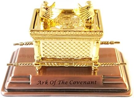 Златна минијатурна ковчег на заветот