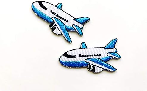 Сет од 2 компјутери. Мини авиони цртан филм летаат симпатични закрпи за лого на цртани филмови шипкаат железо на везена апликација значка за