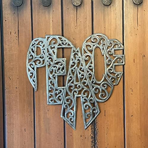 Знак за мир, знак за мир во форма на срце, метал wallид што виси, рачно изработен, 15 x 16 инчи