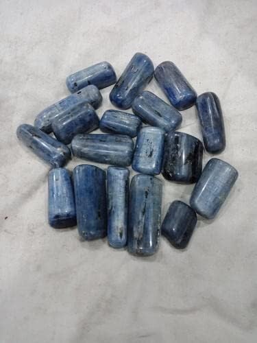 Pachamama Essentials Blue Kyanite Tumbled Stone - лечен камен - заздравување на кристал - 20-30мм - 1 парчиња