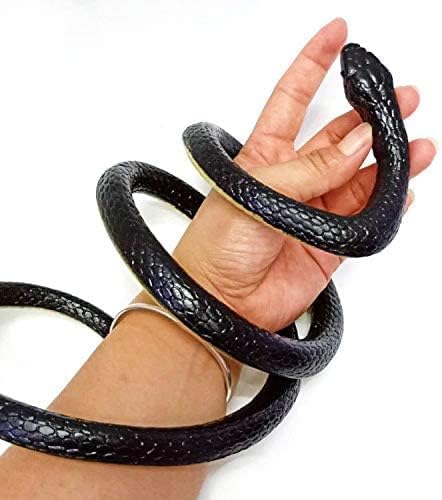 Гумени змии од Ансеннглонг, големи реални лажни змии Ноќта на вештерките Страшна играчка лажна црна мамба змија 47 инчи и 31,5 инчи