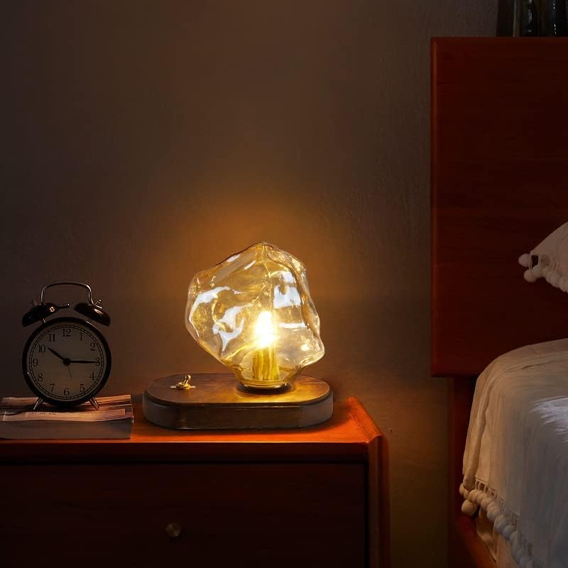 Ледиз Дизајнер Ледена маса за лежење ламба за кревет ноќна светлина спална соба софа атмосфера ламба ретро студија за декорација на ламба