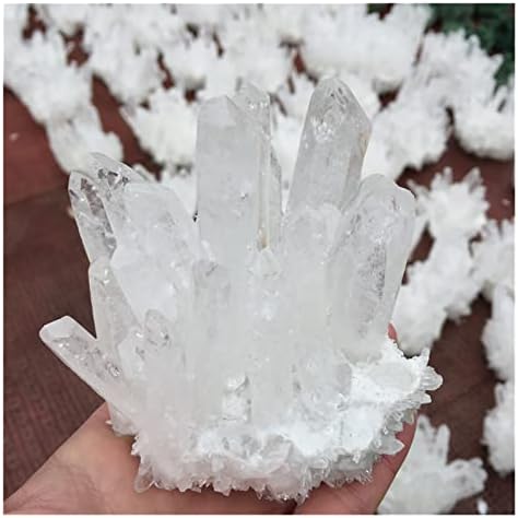 Кристален кластер на природен рок кварц, чиста кристална минерална примерок од домашна декорација заздравување скапоцен камен