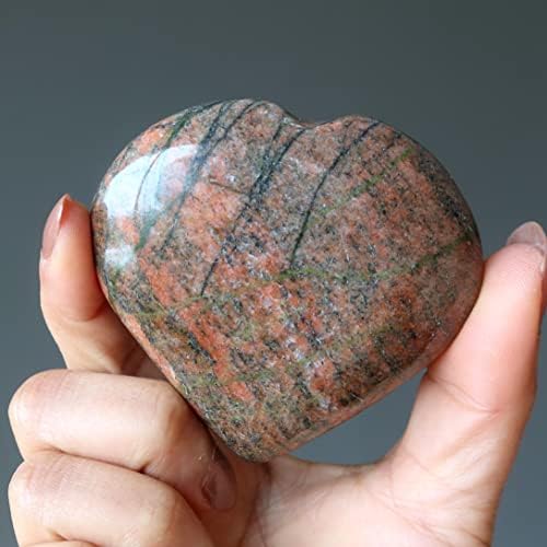 Сатенски кристали ненадејно срце loveубов розов зелен лековит камен 2,75-3,0 инчи