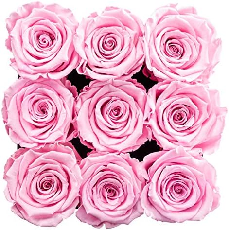 СОХО ЦВЕТНИ УМЕТНОСТИ | Голема Огледувана Вазна Поплочен Акцент | Вистински Рози Кои Траат Со Години | Засекогаш Рози Во Кутија | Подароци