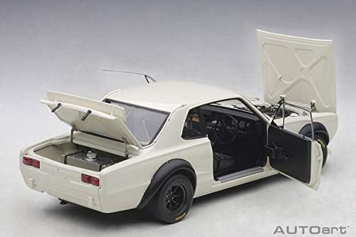 1972 Nissan Skyline GT-R Racing White Millennium 1/18 Diecast Model Car By Autoart 87279