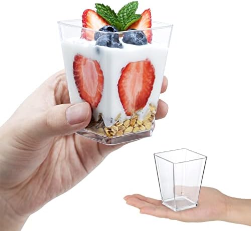ПРОДАВНИЦА 5оз Пластични Чаши За Десерти 100 Пакувајте Мали Јасни Квадратни Парфет Чаши Со Лажици, Мини Пластични Чаши За Сервирање Чаши За