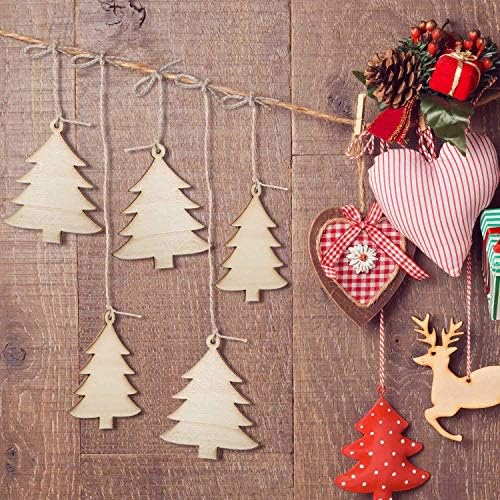 Tatuo 50 парчиња дрвени исечоци од новогодишни елки за украси што висат украси со јажиња за Божиќна декорација, фестивал, свадба, занает