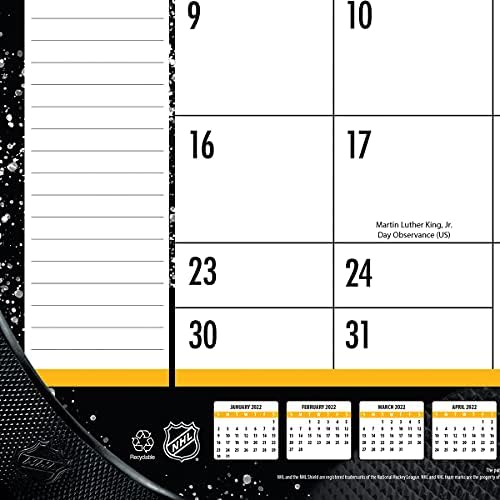 Тарнер Спорт Бостон Бруинс 2022 22x17 Календар на биро