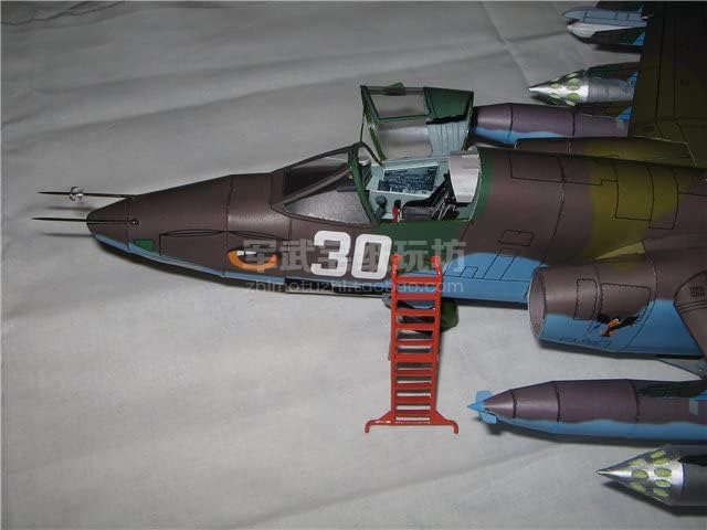 Moudoauer DIY Советски Sukhoi SU-25 Attack Airction Aircraft Frogfoot Fighter 1:33 Модел на хартија, рачно изработен модел на авионска хартија