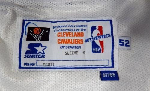 1997-98 Кливленд Кавалирс Шаунел Скот 44 Игра издадена бела игра јакна 9 - НБА игра користена