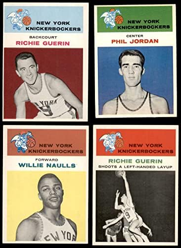 1961-62 Флеер Newујорк Никс екипа го постави Exујорк Никс Екс Никс