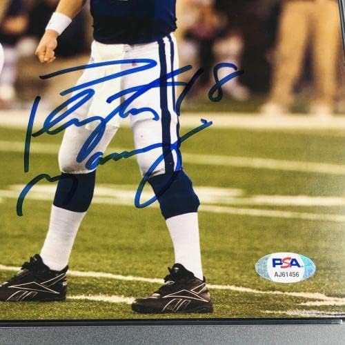 Пејтон Менинг потпишан 8x10 Photo PSA/DNA Encapsulated Auto Одделение 10 Gem Mint - Autographed NFL фотографии