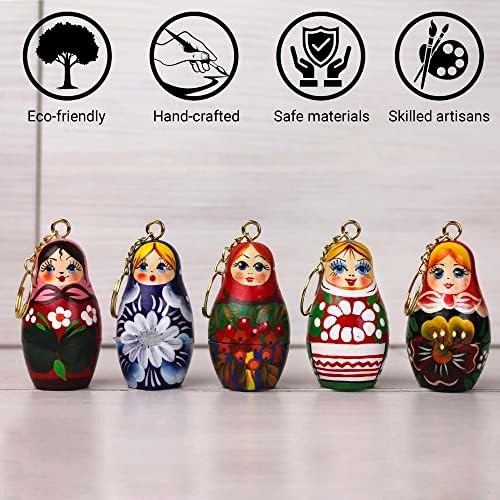 АЕВВВ Традиционална матриошка руски кукли за гнездење клучеви поставени 5 компјутери - руски прстен за клучеви за кукли за сувенири - синџири