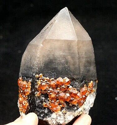 590g природен чаден кварц кристален гранат Спесартин оригинален минерален примерок