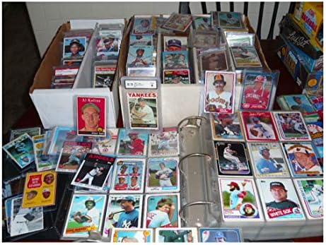 Ликвидација на Неверојатен имот Пронајдете на гроздобер неотворени пакувања со картички за бејзбол!