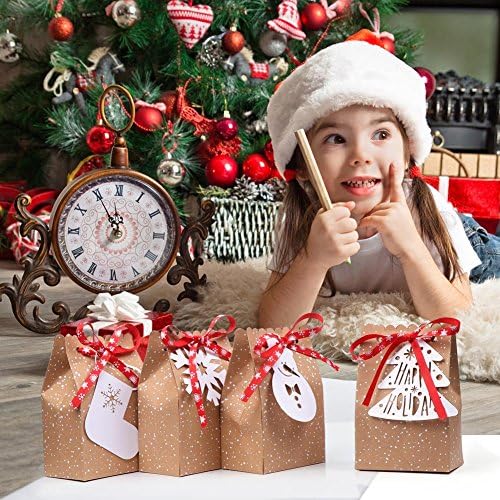 Нашите топли 24 парчиња Божиќни Торби За Подароци Асортиман Крафт Хартија За Фаворизирање Кеси Со Празнични Подароци За Божиќни