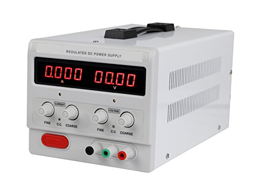 Прецизност 0-50V, 0-100A прилагодлив прекинувач за напојување Дигитално регулирано лабораториско одделение