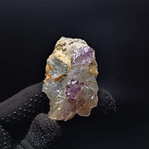 70 g Голема неверојатна ретка Фуџијан зачекори пирамида форма флуорит кристали со темна виолетова вратоврска боја фантоми минерални примероци - минерални примероц?
