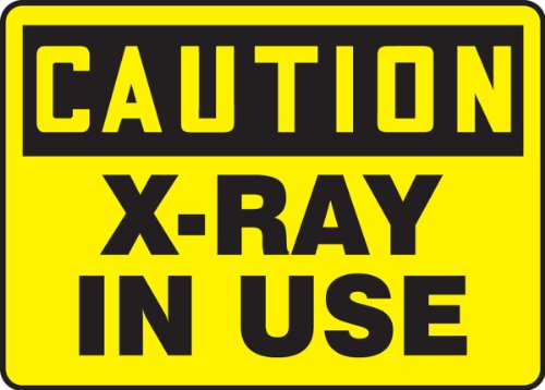 Accuform MRAD642VP Пластичен знак за безбедност, „Внимание на Х-зраци во употреба“, 7 должина x 10 ширина x 0,055 дебелина, црна