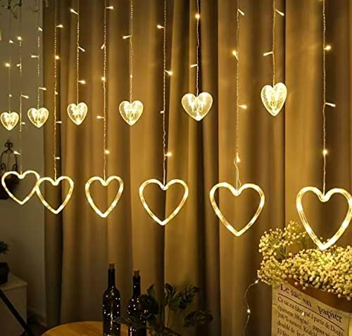 LED завеса во облик на срцеви светла во форма на срце/топло бело