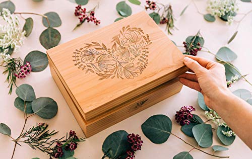 Кутија за чување на дрво од дрво од дрво [Персонализирани сопствени подароци, годишнина, свадба, бебе, меморија]