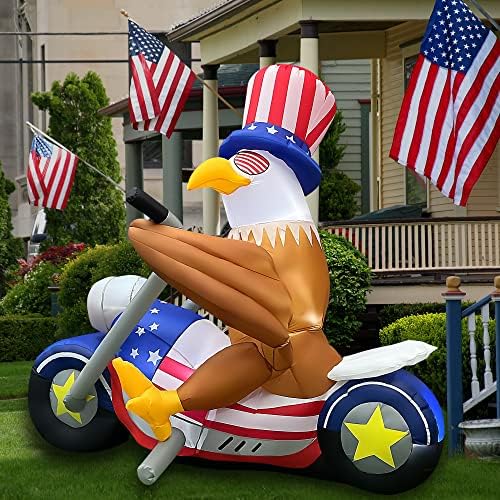 Радосна 6 метри патриотска независност Ден на надувување орел што седи на мотор+4 стапки патриотска независност Ден на надувување на куче