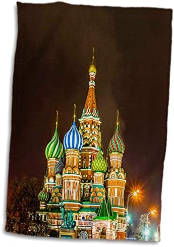 Катедралата 3 -та Василис на Москва црвен плоштад ноќе - крпи